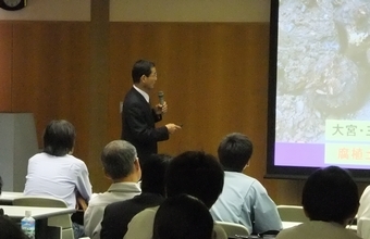 大和先生は、1985年SC杭の発明で発明協会東京支部賞を受賞、その後、2005年には杭先端袋付杭の開発で地盤工学会技術開発賞を受賞されました。 現在は、SDS（スクリュードライバー式サウンディング）試験の第一人者として、研究・開発に従事されております。